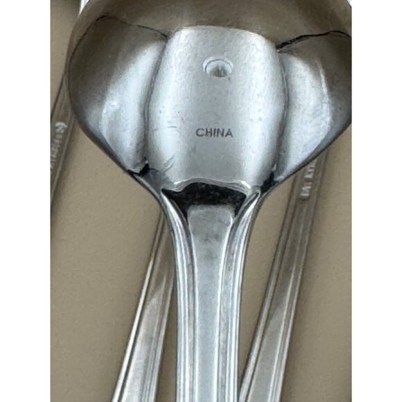 Set of 8 Gorham CALAIS 18/8 Stainless Steel Glossy Iced Tea Spoons - Picture 10 of 10